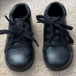 Stride Rite Elliot Black Walkers